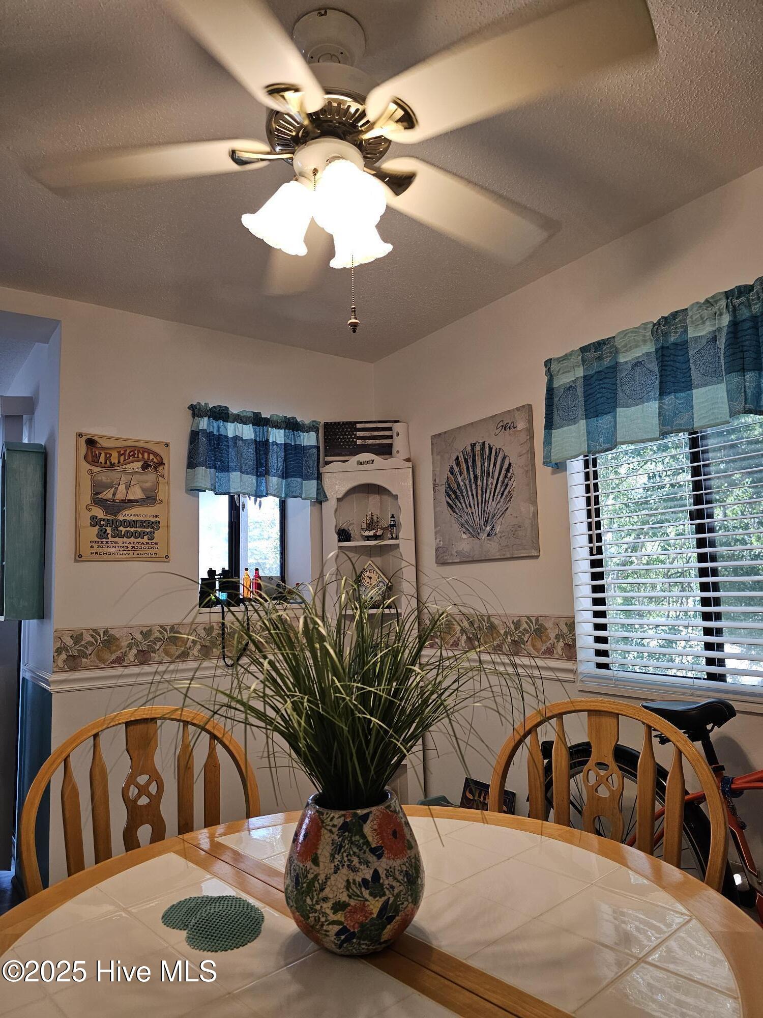 10172 Beach Drive Southwest, Unit 2206 Calabash, NC 28467 - Photo 14 of 53 Dining Area