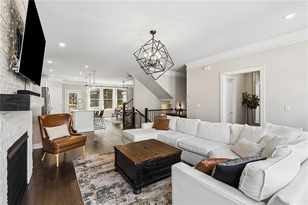 1339 Rosen Road Atlanta, GA 30319 - Photo 7 of 30 Gallery Image 7