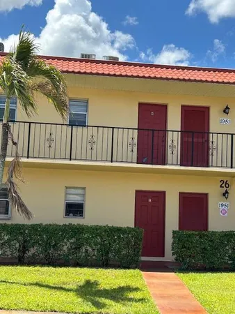 $99,800 | 1951 Southwest Palm City Road, Unit H, Stuart, FL 34994