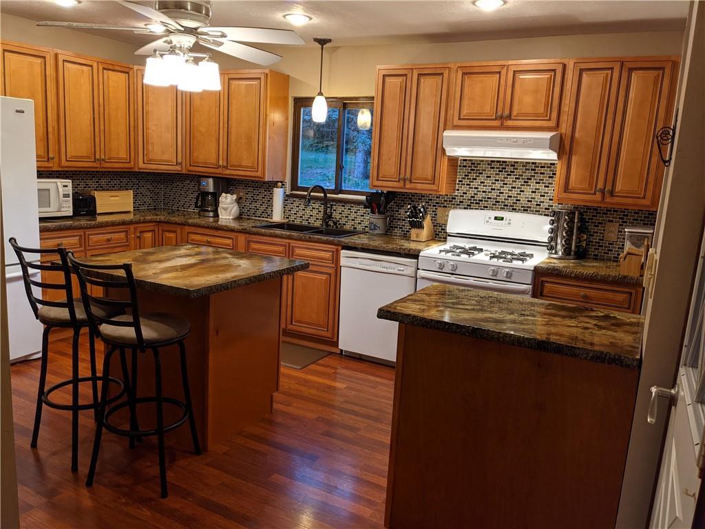 258 Country Club Road Washington, PA 15301 - Photo 6 of 25 Gallery Image 6