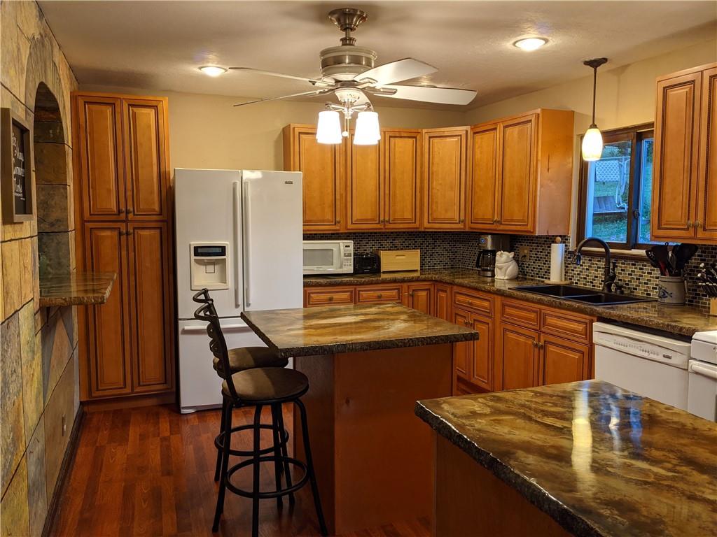 258 Country Club Road Washington, PA 15301 - Photo 7 of 25 Gallery Image 7