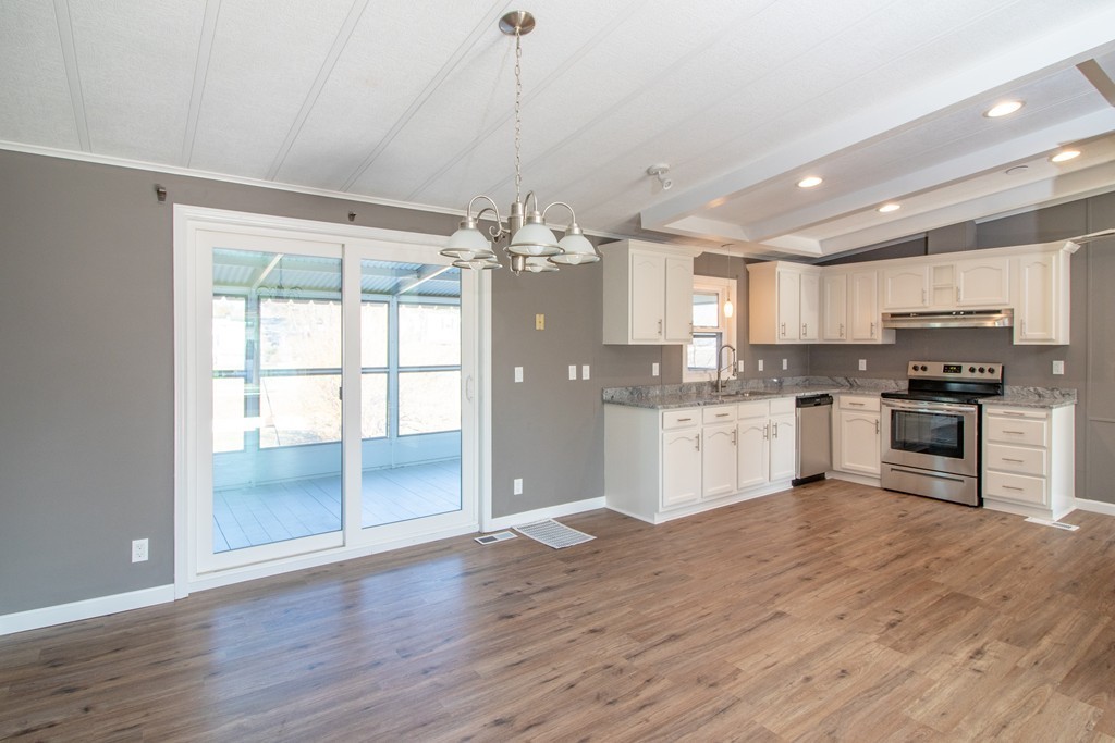 2 Nice Street Raynham, MA 02767 - Photo 5 of 19 Gallery Image 5