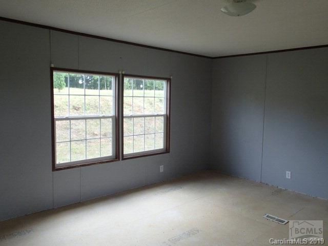 4603 Cindy Ridge Road Morganton, NC 28655 - Photo 8 of 11 Gallery Image 8