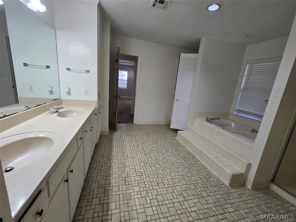 111 Easthaven Road, Unit B Montgomery, AL 36109 - Photo 7 of 12 Gallery Image 7