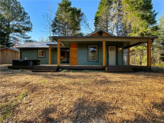 $1,900 | 920 State Rd S-37-128, Salem, SC 29676