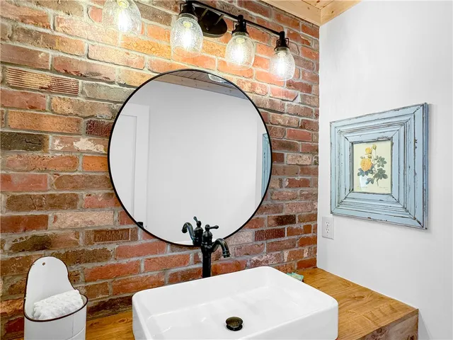 $1,900 | 920 State Rd S-37-128, Salem, SC 29676