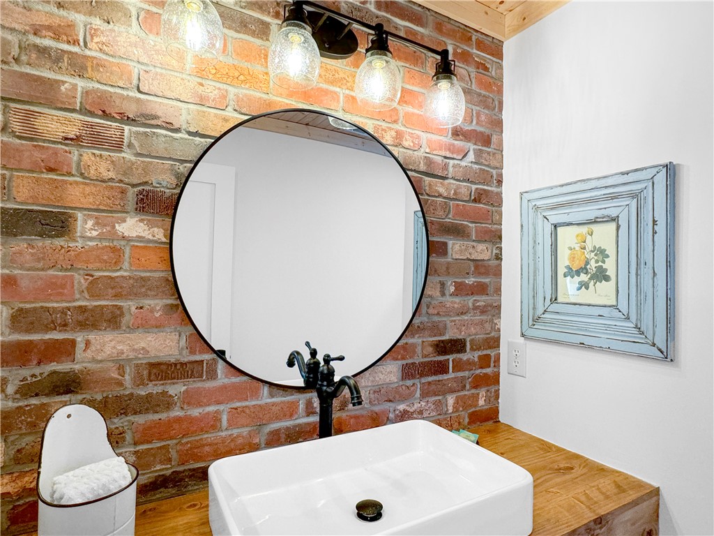 920 State Rd S-37-128 Salem, SC 29676 - Photo 15 of 28