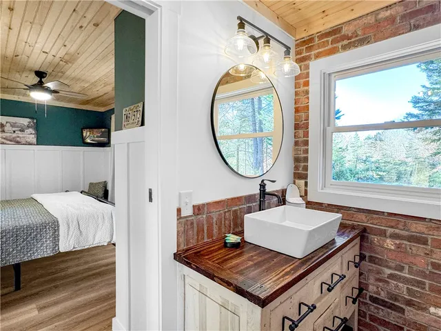 $1,900 | 920 State Rd S-37-128, Salem, SC 29676