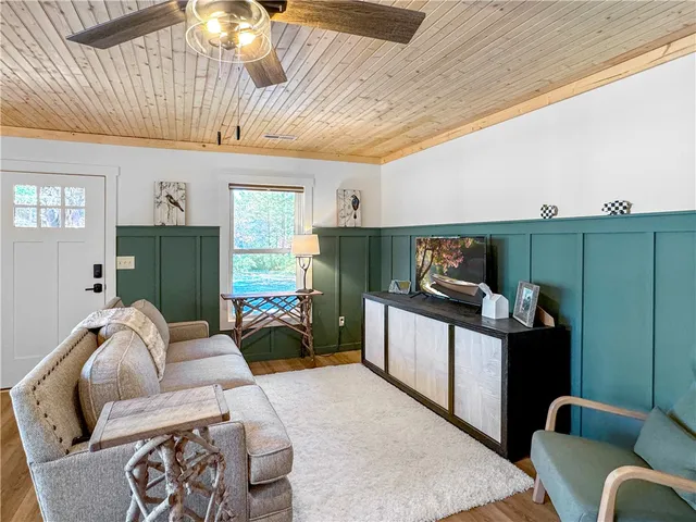 $1,900 | 920 State Rd S-37-128, Salem, SC 29676