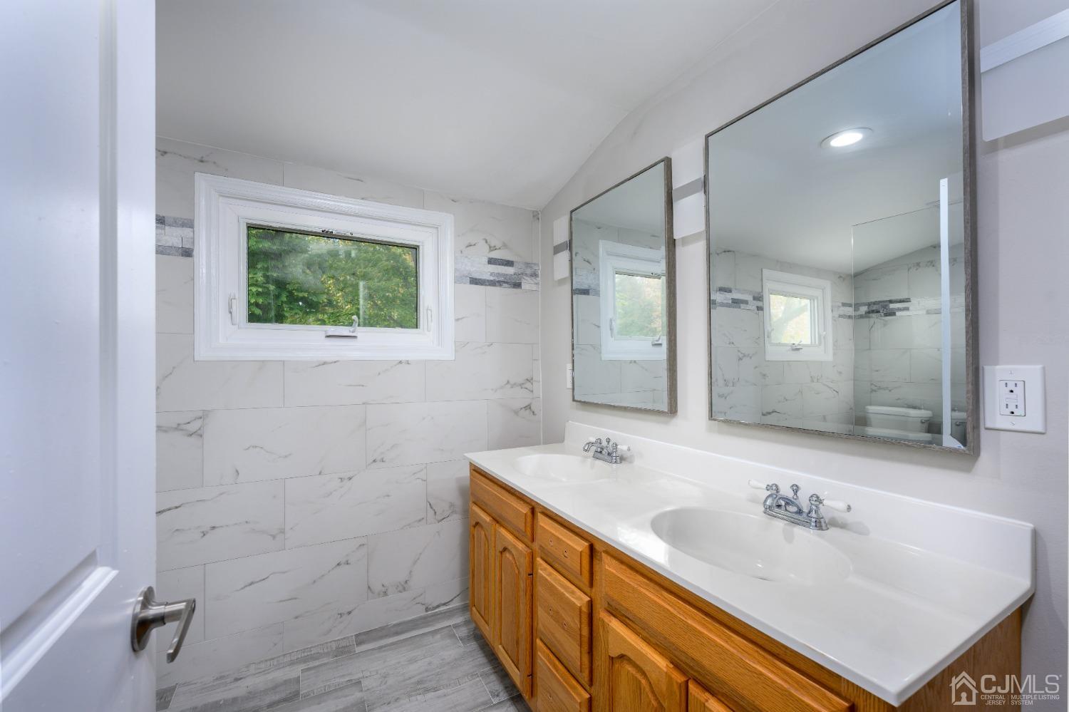 32 Meadow Road East Brunswick, NJ 08816 - Photo 23 of 28 Gallery Image 23