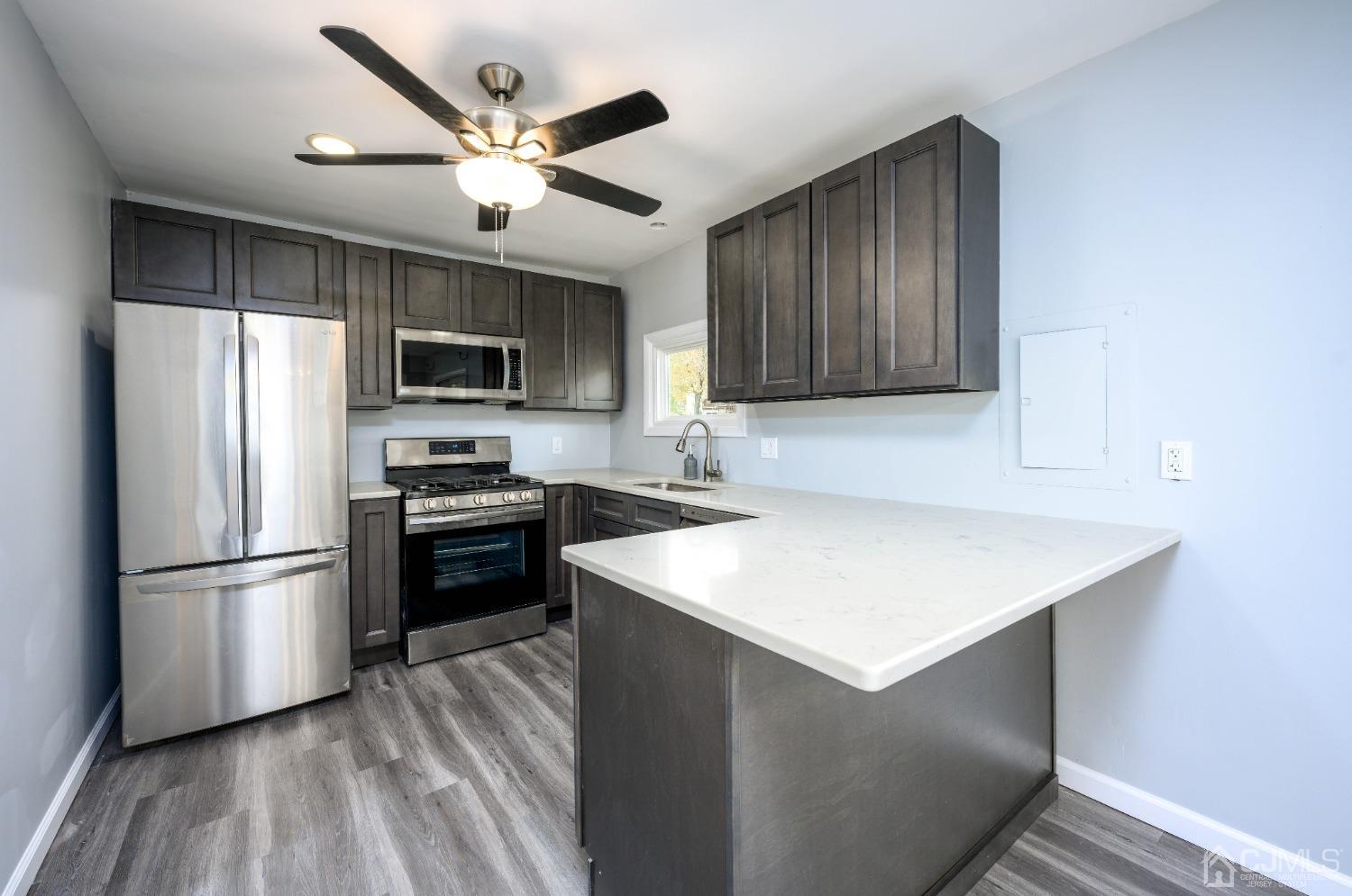 32 Meadow Road East Brunswick, NJ 08816 - Photo 6 of 28 Gallery Image 6