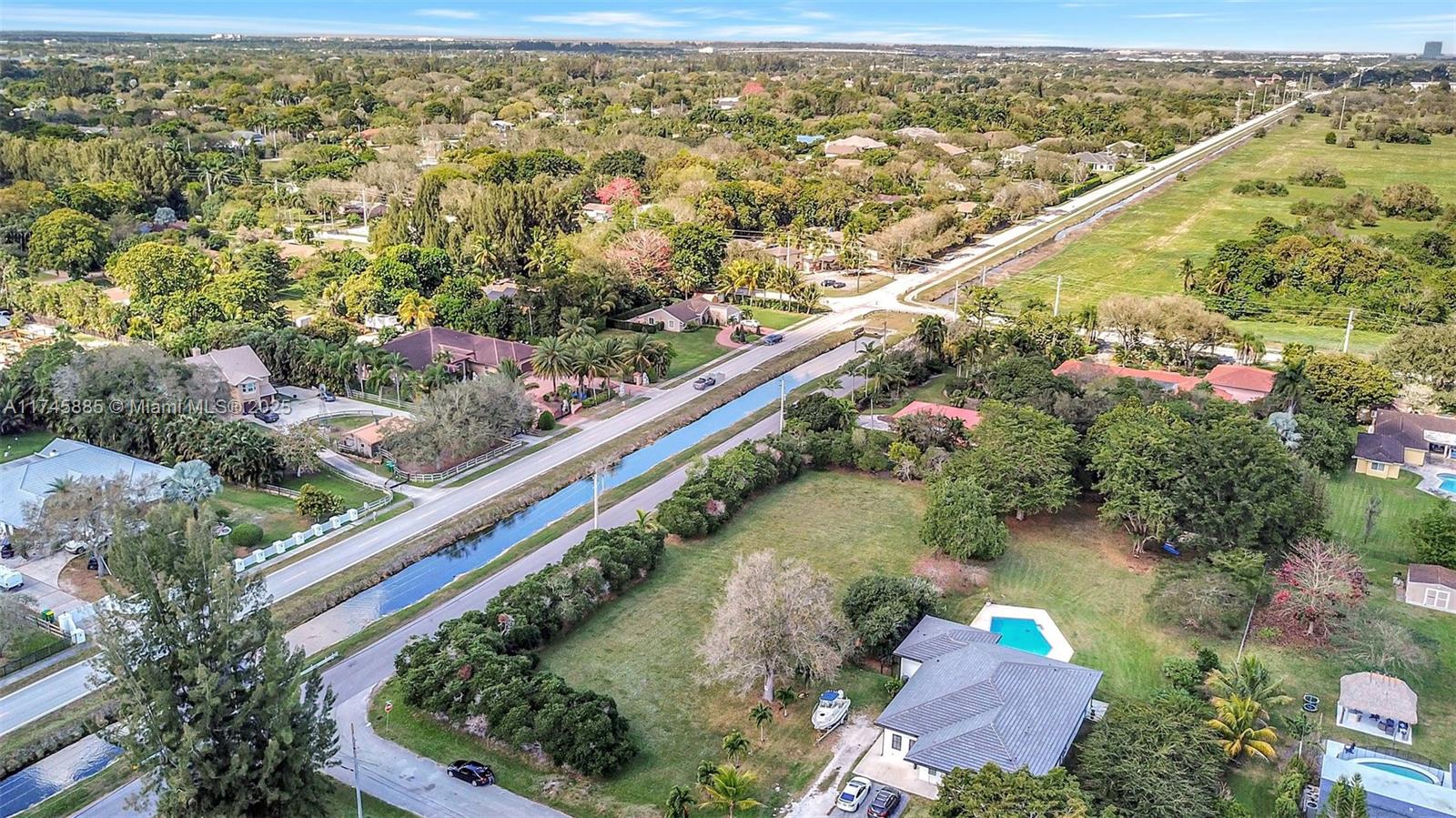 28 Sw Street Davie, FL 33330 - Photo 7 of 11 a view of a lake with a mountain view