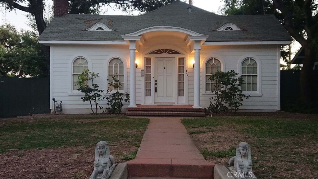 548 East Rio Grande Street Pasadena, CA 91104 - Photo 1 of 1 a front view of a house with garden