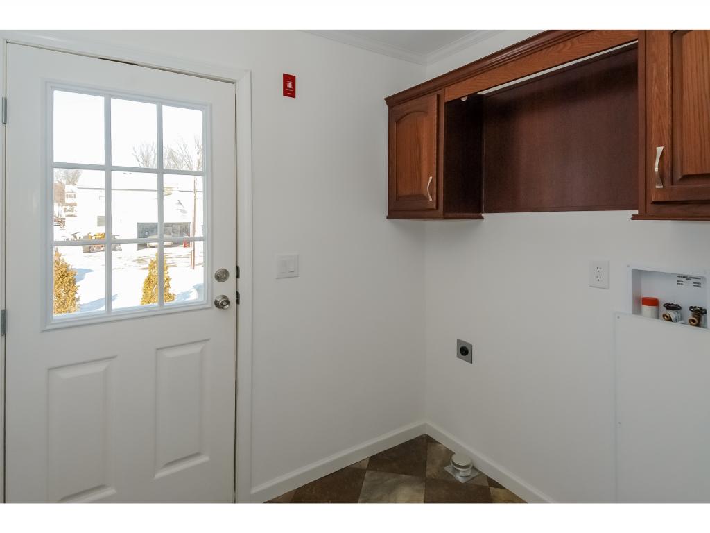 14 Rita Avenue Derry, NH 03038 - Photo 12 of 18