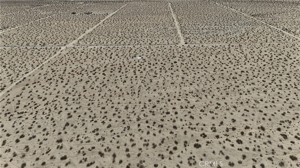 66220 Sonora Road Joshua Tree, CA 92252 - Photo 15 of 17 view of a black and white floor