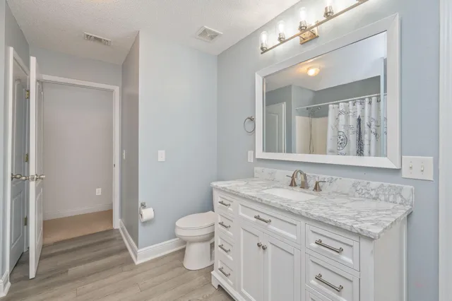 $425,000 | 610 Territory Lane, Crestview, FL 32536