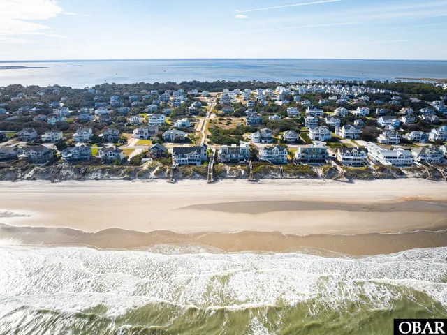 $1,150,000 | 972 Lighthouse Drive, Corolla, NC 27927