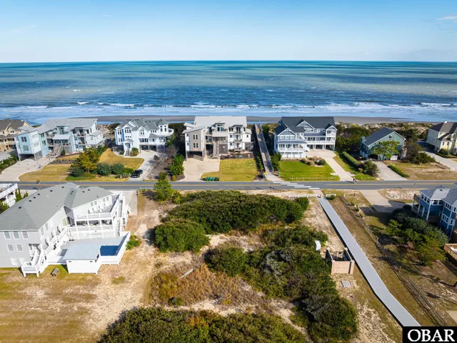 $1,150,000 | 972 Lighthouse Drive, Corolla, NC 27927