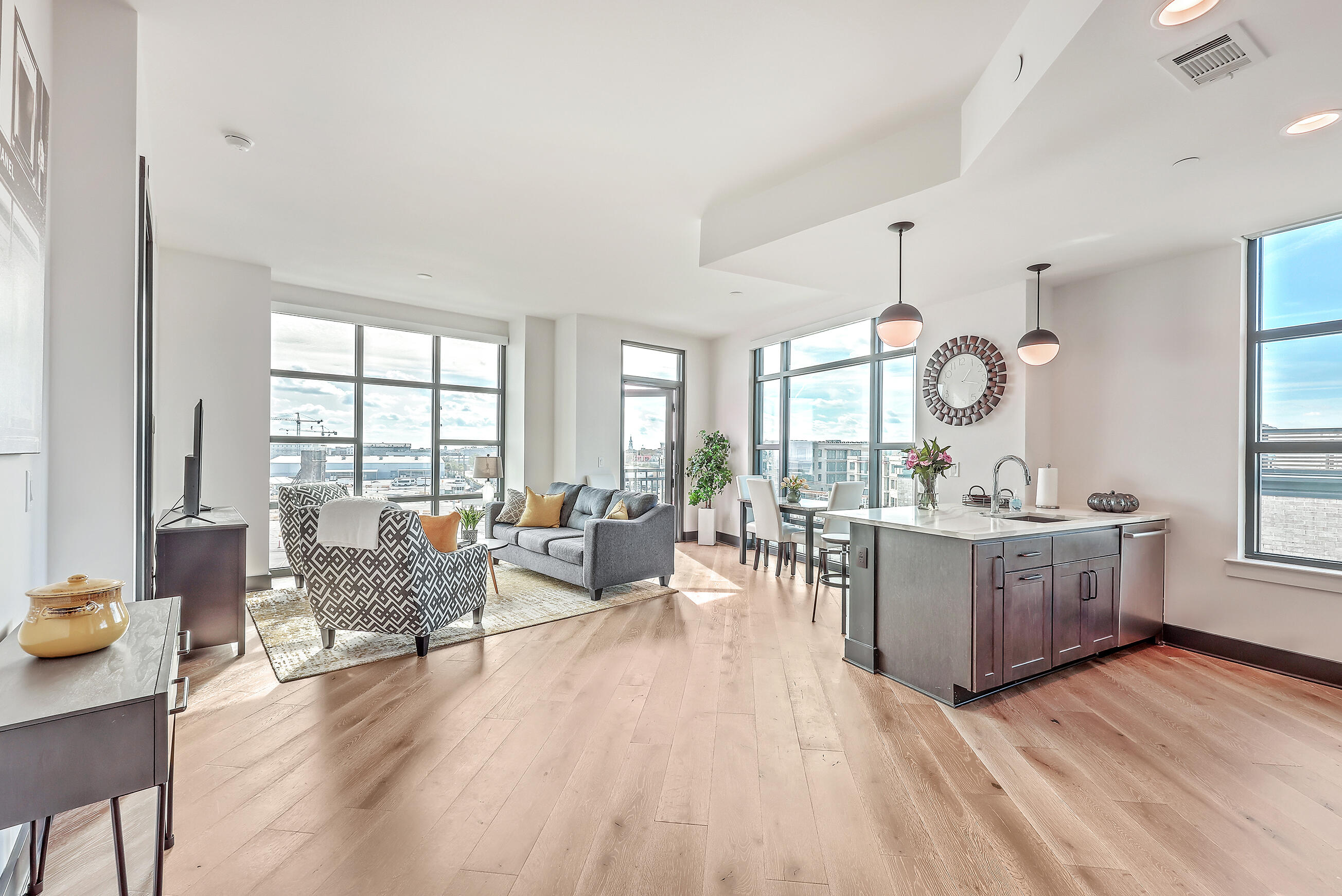 5 Gadsdenboro Street, Unit 511 Charleston, SC 29401 - Photo 2 of 41 ZYN_5143_4_5_6_7_8_9