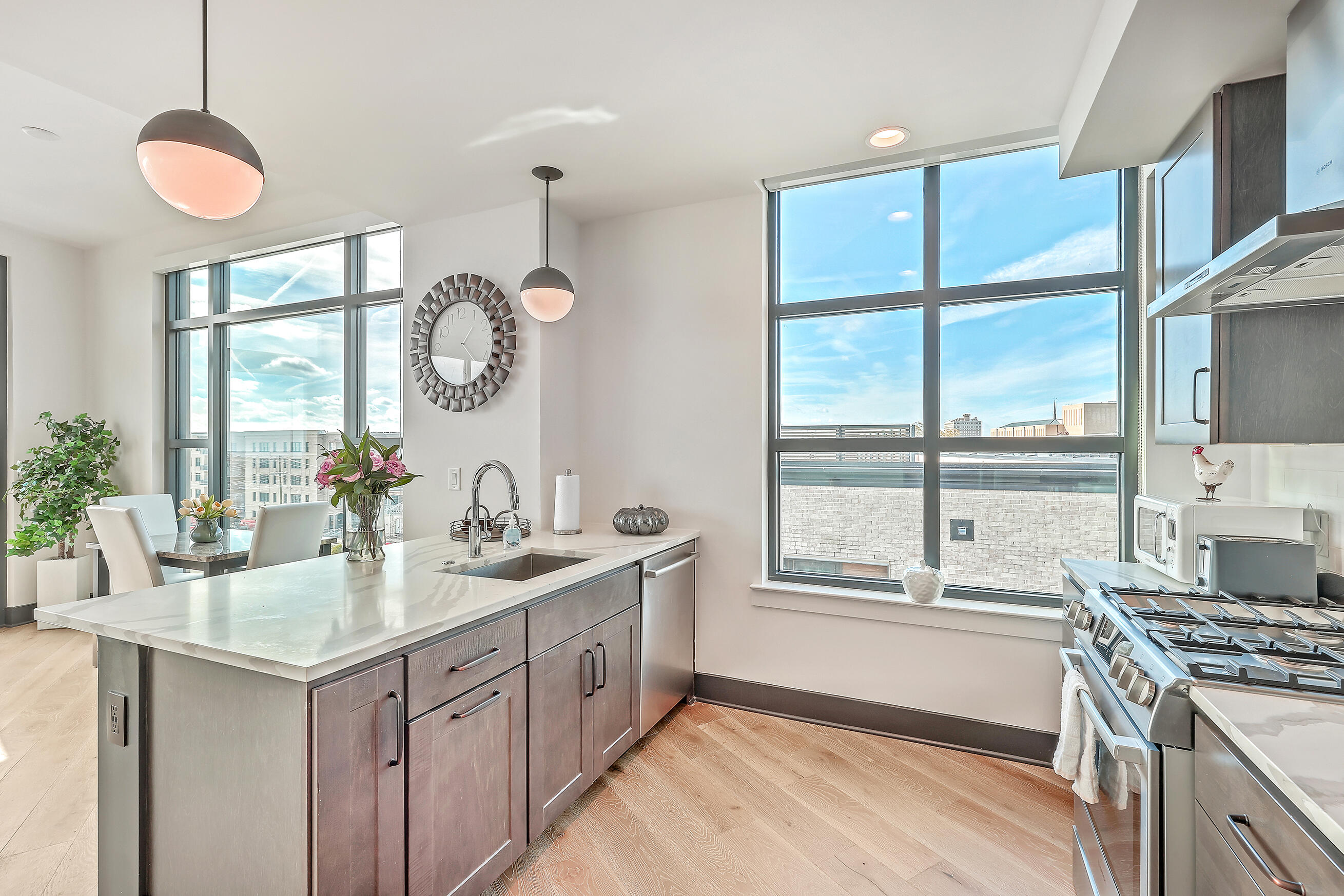 5 Gadsdenboro Street, Unit 511 Charleston, SC 29401 - Photo 9 of 41 ZYN_5199_200_201_202_203_204_205