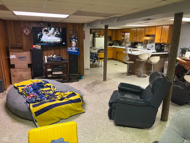 $192,500 | 30 Gilbert Avenue, Beech Grove, IN 46107