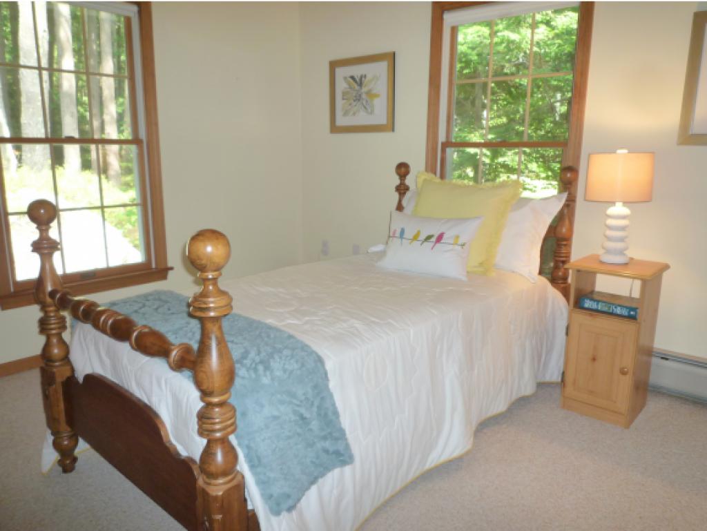 118 Broadside Road Wolfeboro, NH 03894 - Photo 20 of 36 Gallery Image 20