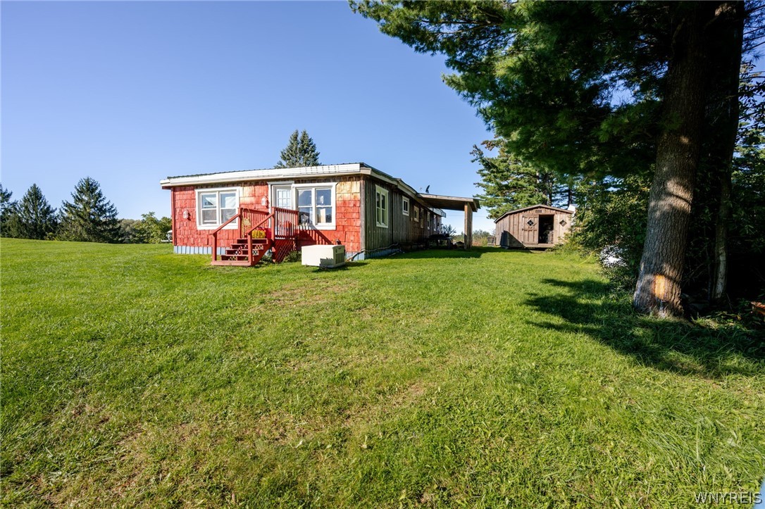 8150 Cummings Road Pomfret, NY 14718 - Photo 7 of 37 Gallery Image 7