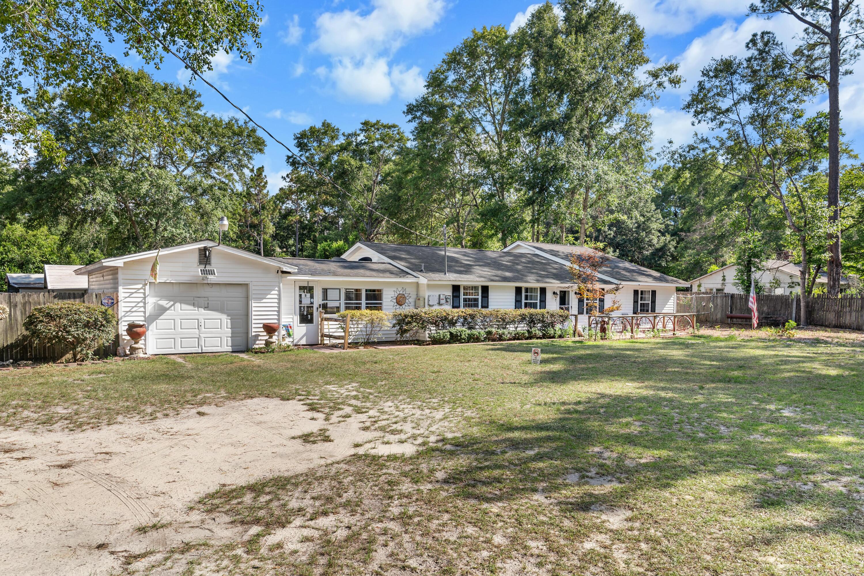 587 Norway Road Orangeburg, SC 29115 - Photo 1 of 45 DSC03972
