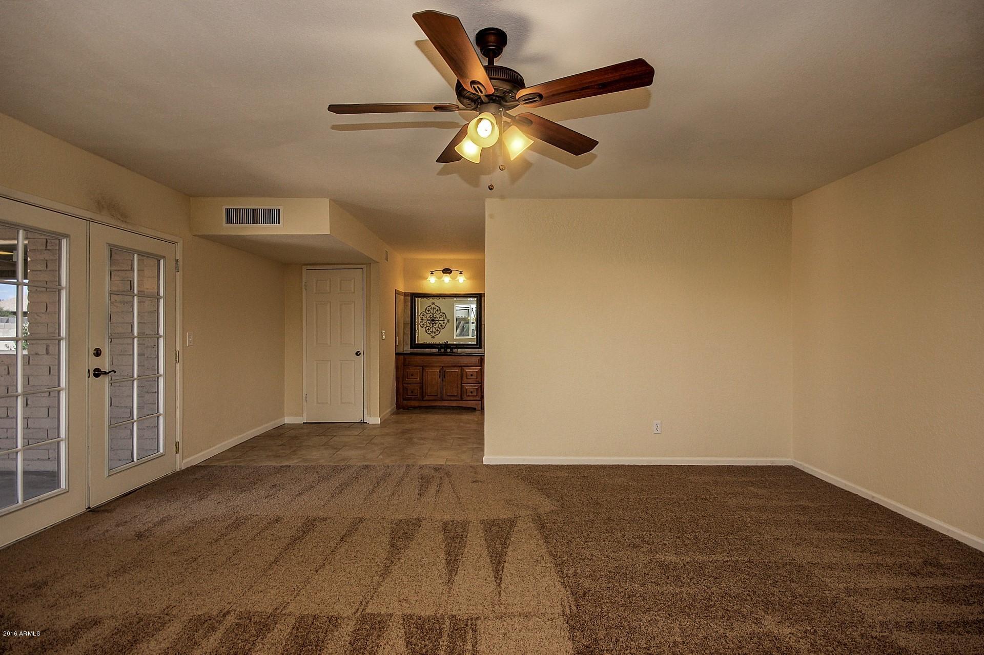 3110 West Greenway Road Phoenix, AZ 85053 - Photo 27 of 40 0027-Greenway (30)
