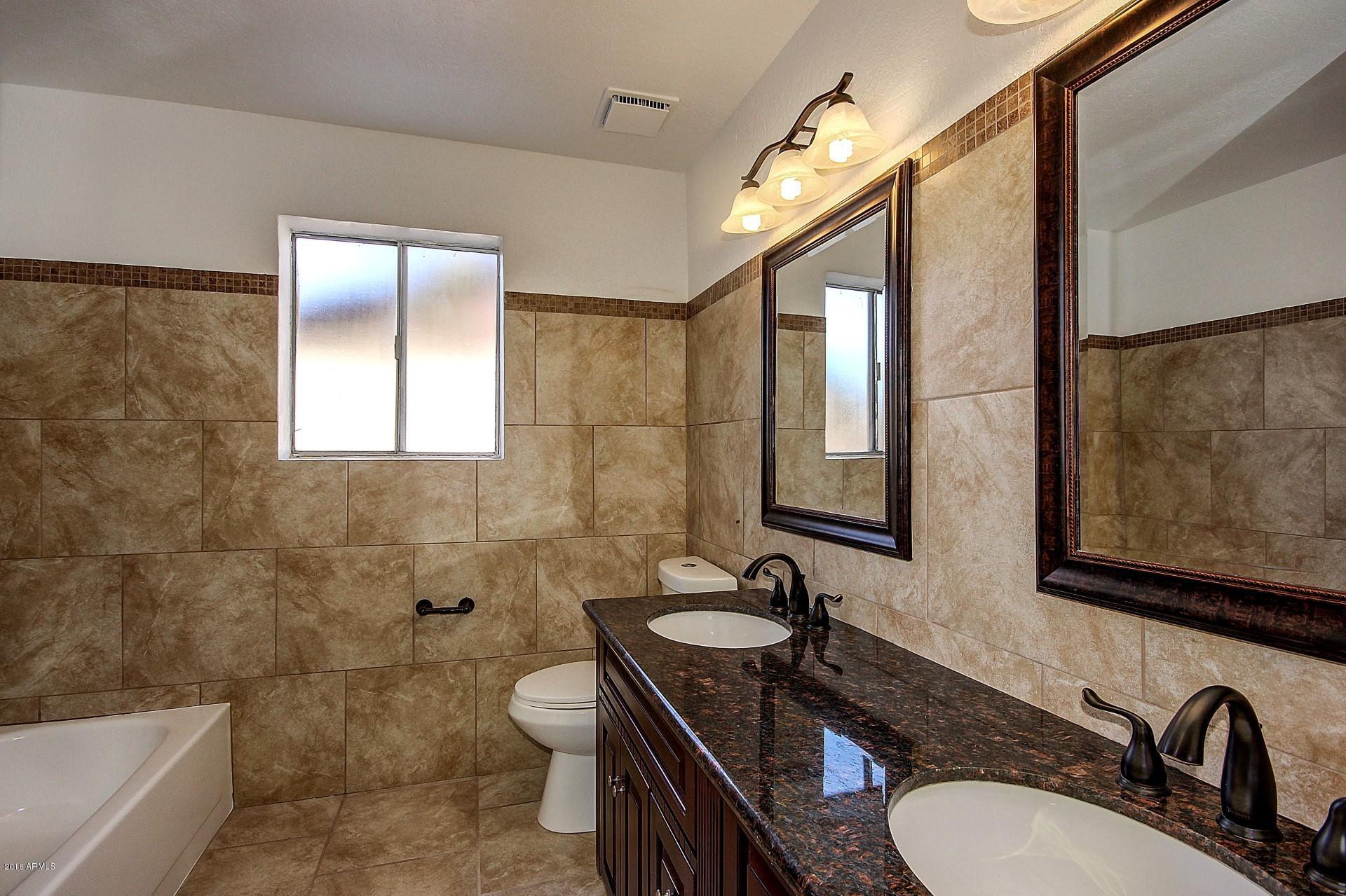 3110 West Greenway Road Phoenix, AZ 85053 - Photo 34 of 40 0034-Greenway (37)