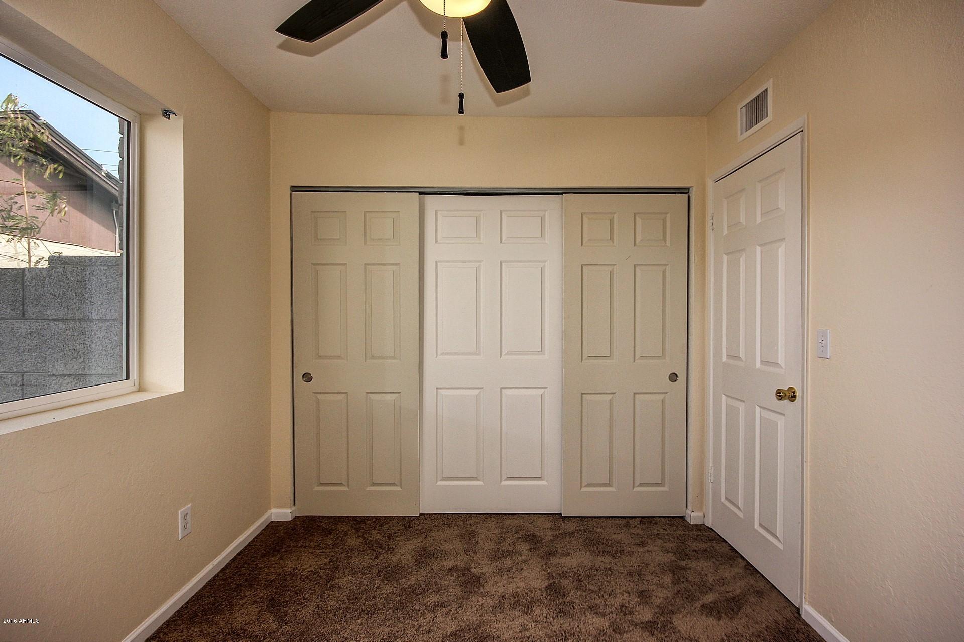 3110 West Greenway Road Phoenix, AZ 85053 - Photo 36 of 40 0036-Greenway (39)