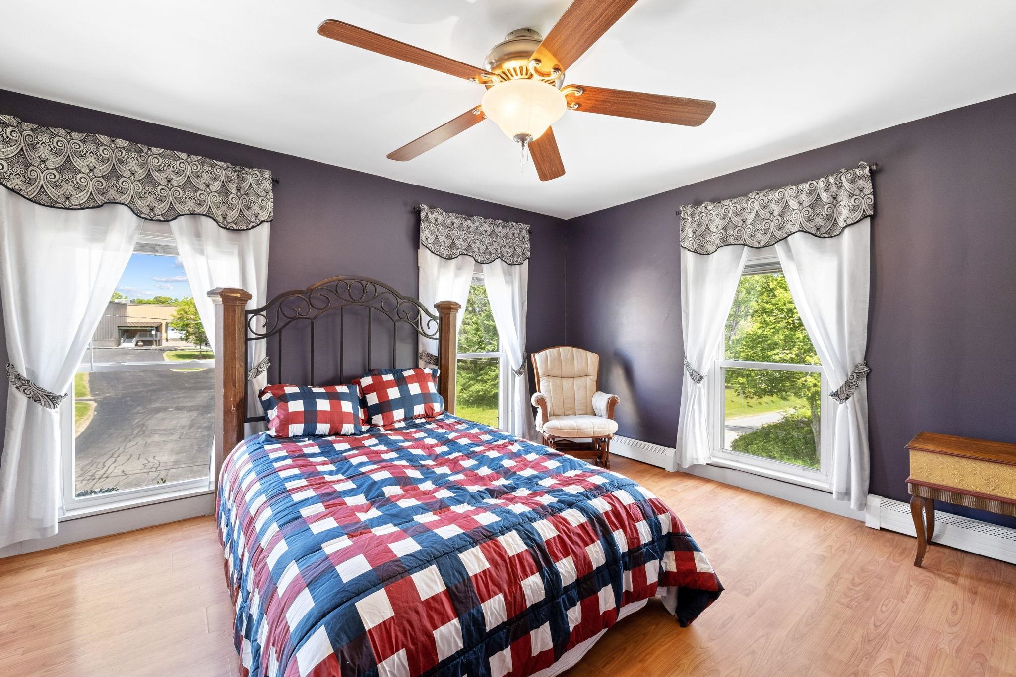 36 Loudon Road Pittsfield, NH 03263 - Photo 17 of 38