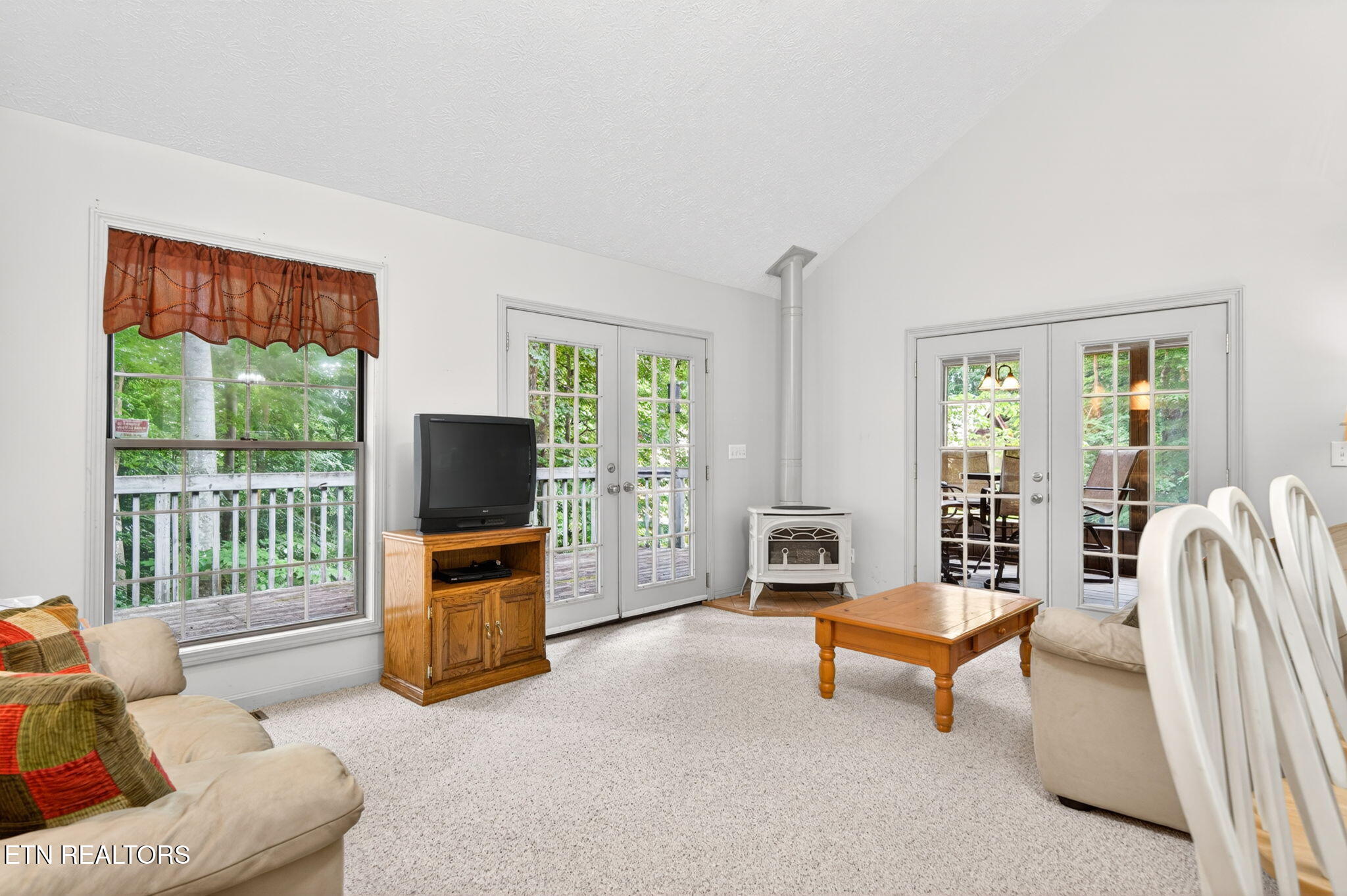 1110 Cherokee Road Byrdstown, TN 38549 - Photo 15 of 32 15-web-or-mls-1110 Cherokee Rd_071_TNPC