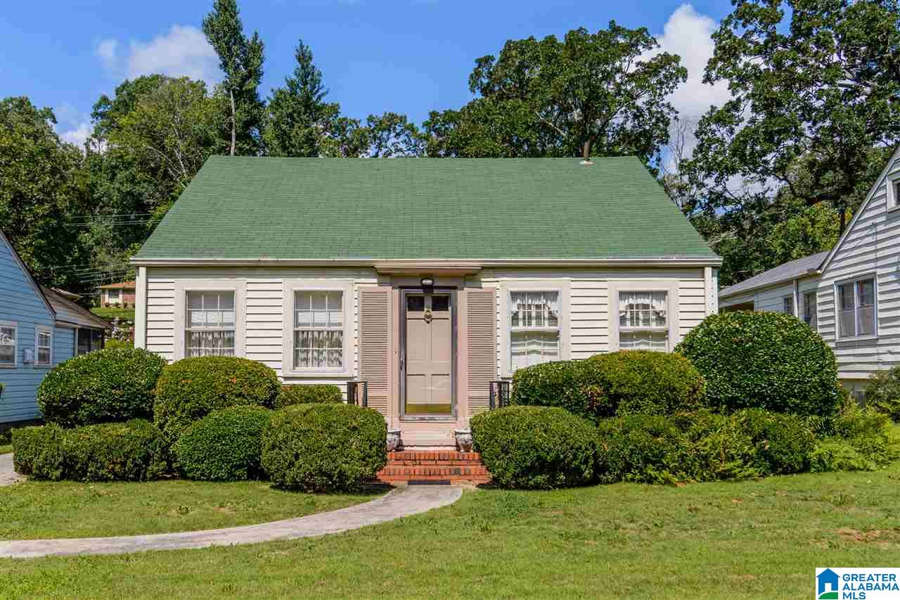 106 Woodland Road Bessemer, AL 35020 - Photo 2 of 32
