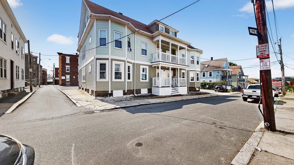 5 Ropes Street, Unit 1 Salem, MA 01970 - Photo 16 of 20