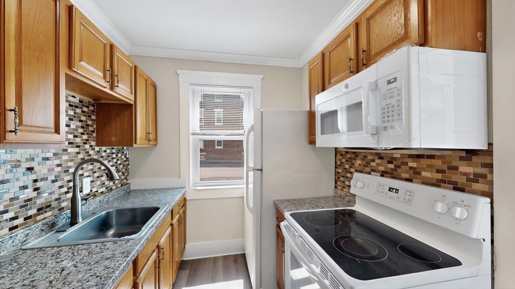 5 Ropes Street, Unit 1 Salem, MA 01970 - Photo 3 of 20