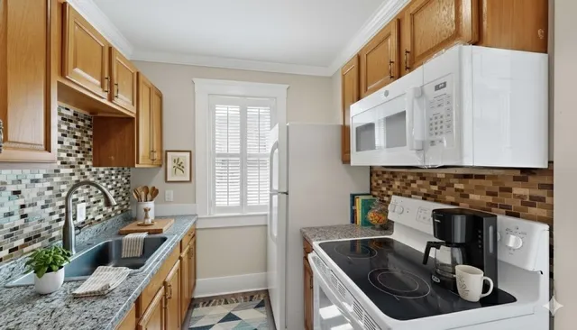 $2,800 | 5 Ropes Street, Unit 1, Salem, MA 01970