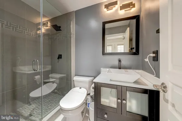 $895,000 | 567 Van Buren Street, Herndon, VA 20170