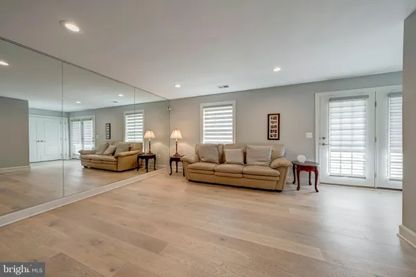 $895,000 | 567 Van Buren Street, Herndon, VA 20170