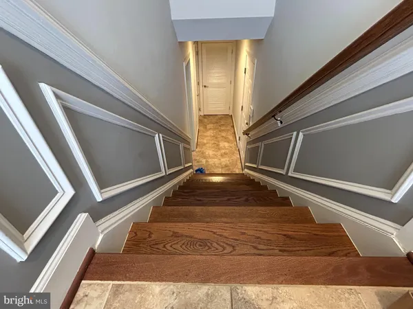 $895,000 | 567 Van Buren Street, Herndon, VA 20170