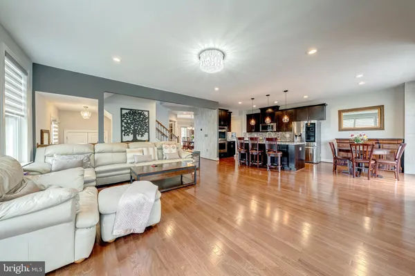 $895,000 | 567 Van Buren Street, Herndon, VA 20170