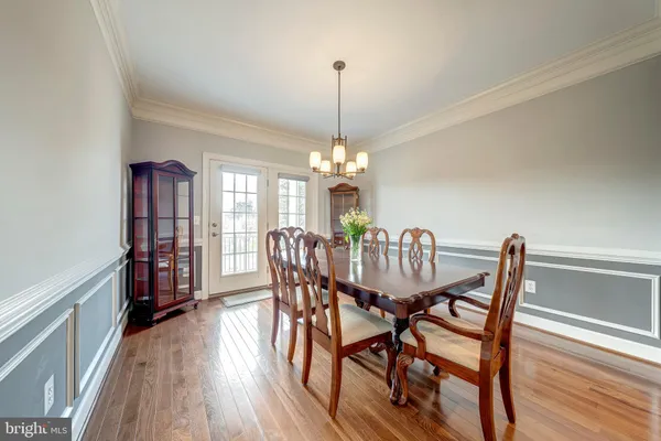 $895,000 | 567 Van Buren Street, Herndon, VA 20170