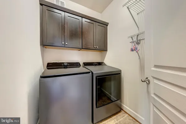 $895,000 | 567 Van Buren Street, Herndon, VA 20170