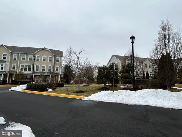 $895,000 | 567 Van Buren Street, Herndon, VA 20170
