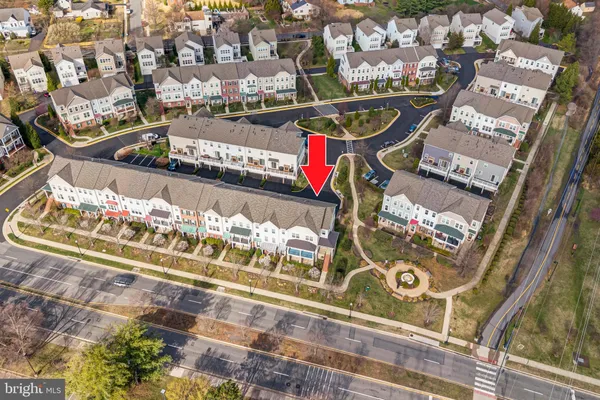 $895,000 | 567 Van Buren Street, Herndon, VA 20170