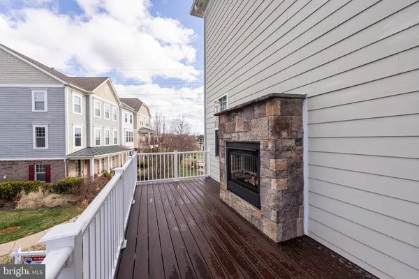 $895,000 | 567 Van Buren Street, Herndon, VA 20170