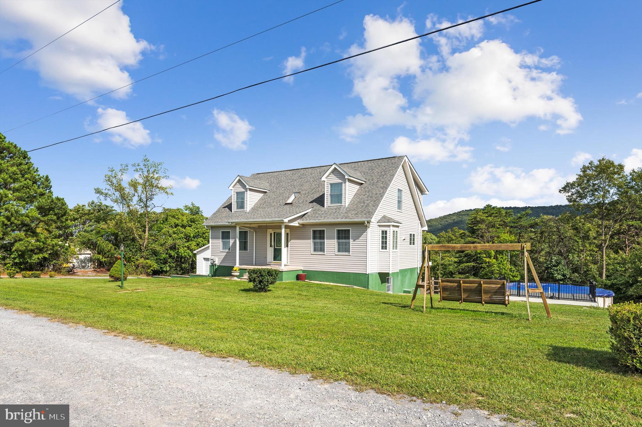 66 Rabbit Trail Berkeley Springs, WV 25411 - Photo 5 of 41 Gallery Image 5