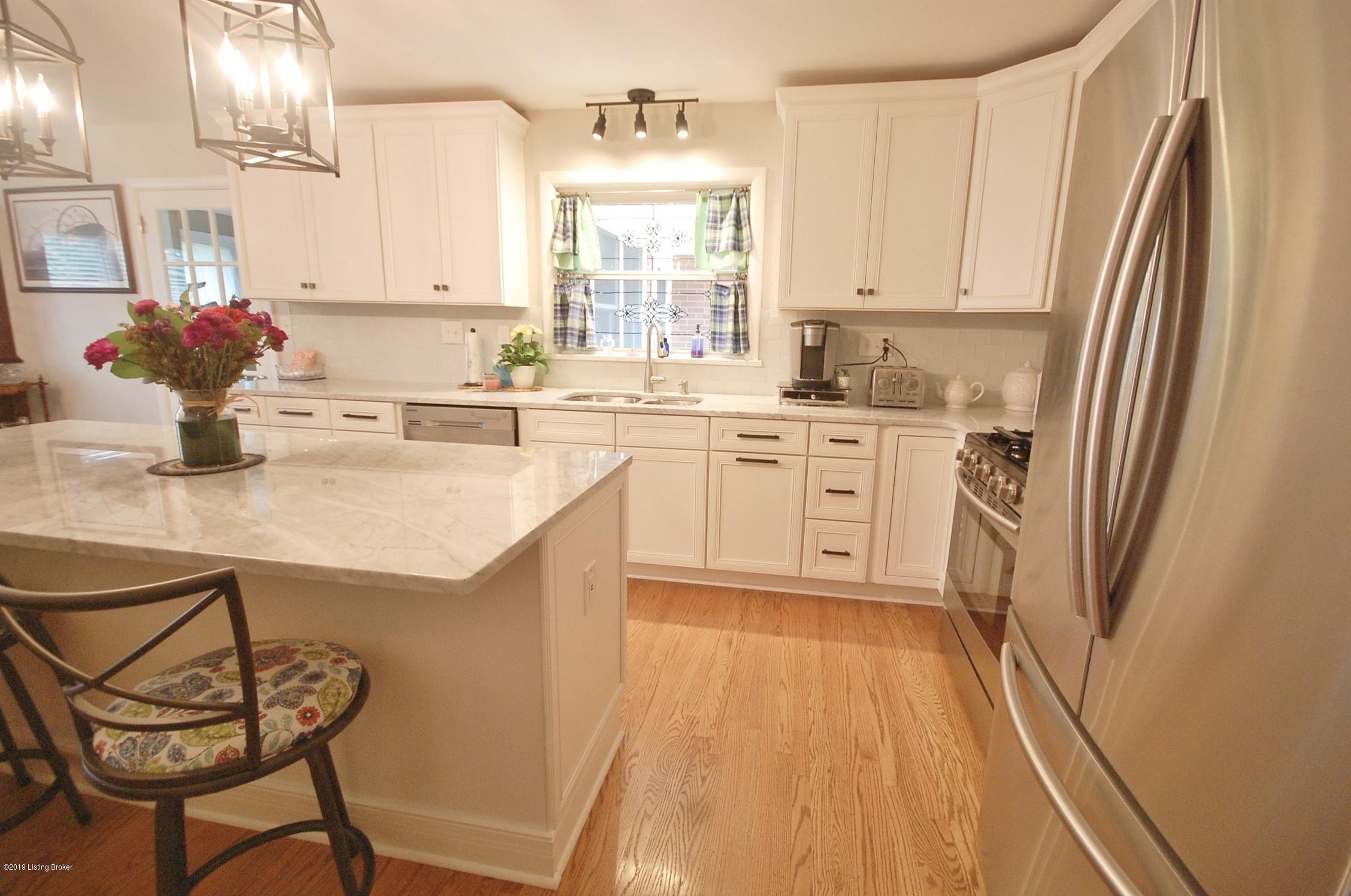 714 Antrim Road Louisville, KY 40207 - Photo 11 of 51 View of the beautiful Kitchen from the Foyer Hall.