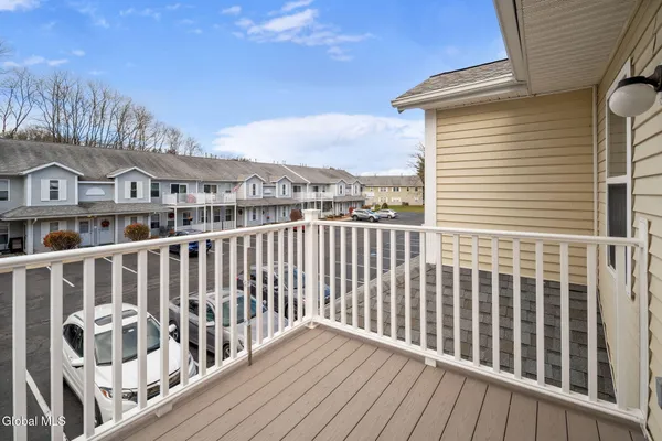 $1,850 | Undisclosed Address, Scotia, NY 12302