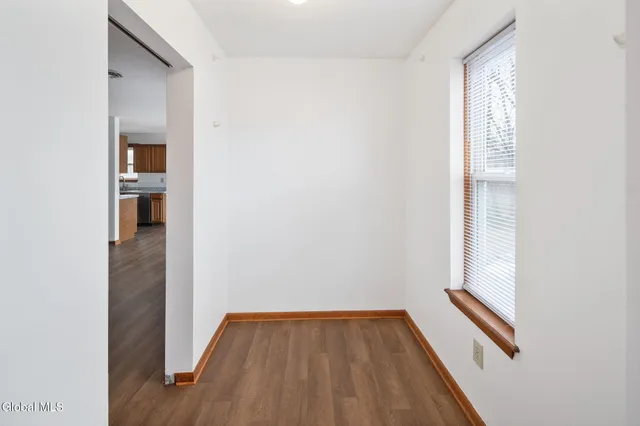 $1,900 | Undisclosed Address, Scotia, NY 12302